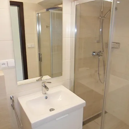 Iris Apartment